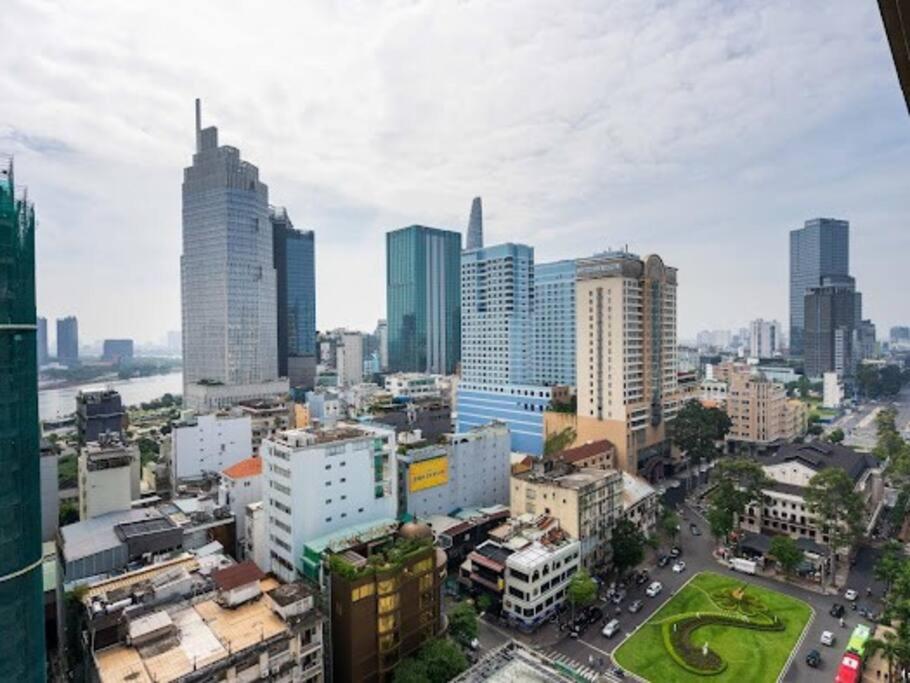 The Rixx Downtown Apartment@D1/Pool/Gym/Operahouse Ho Chi Minh City Exterior photo
